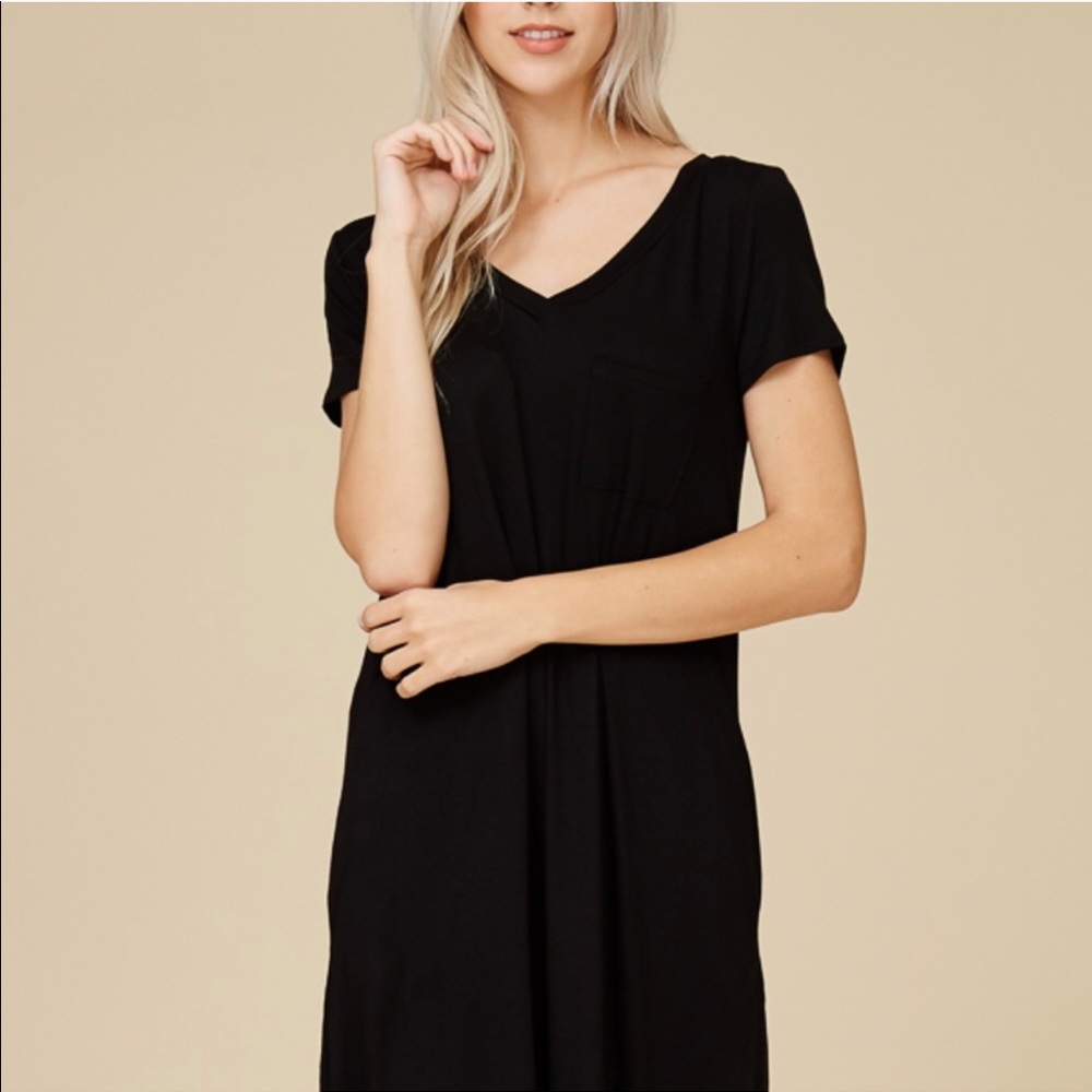 LAST 1- Large❗️🖤Black T-Shirt Dress w/Pockets - Picture 4 of 7